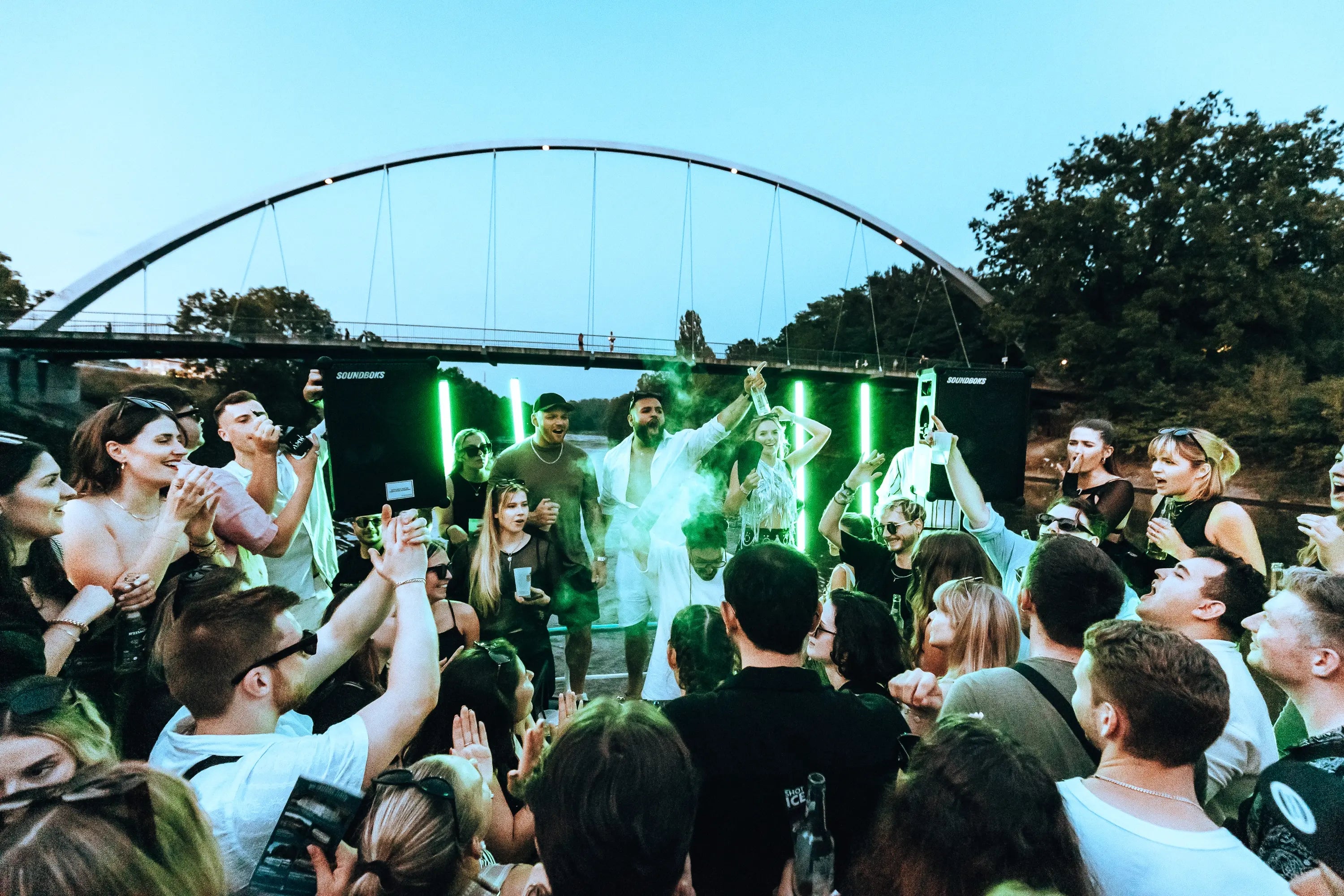 Ingen klub? Intet problem.